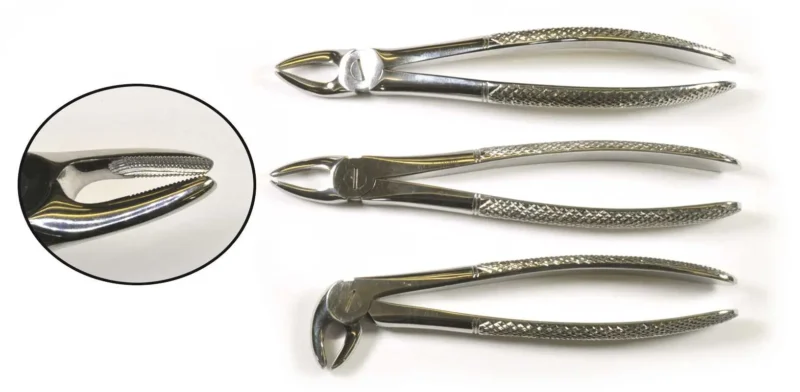 012090 VI EXTRACTION FORCEPS SET 3UDS